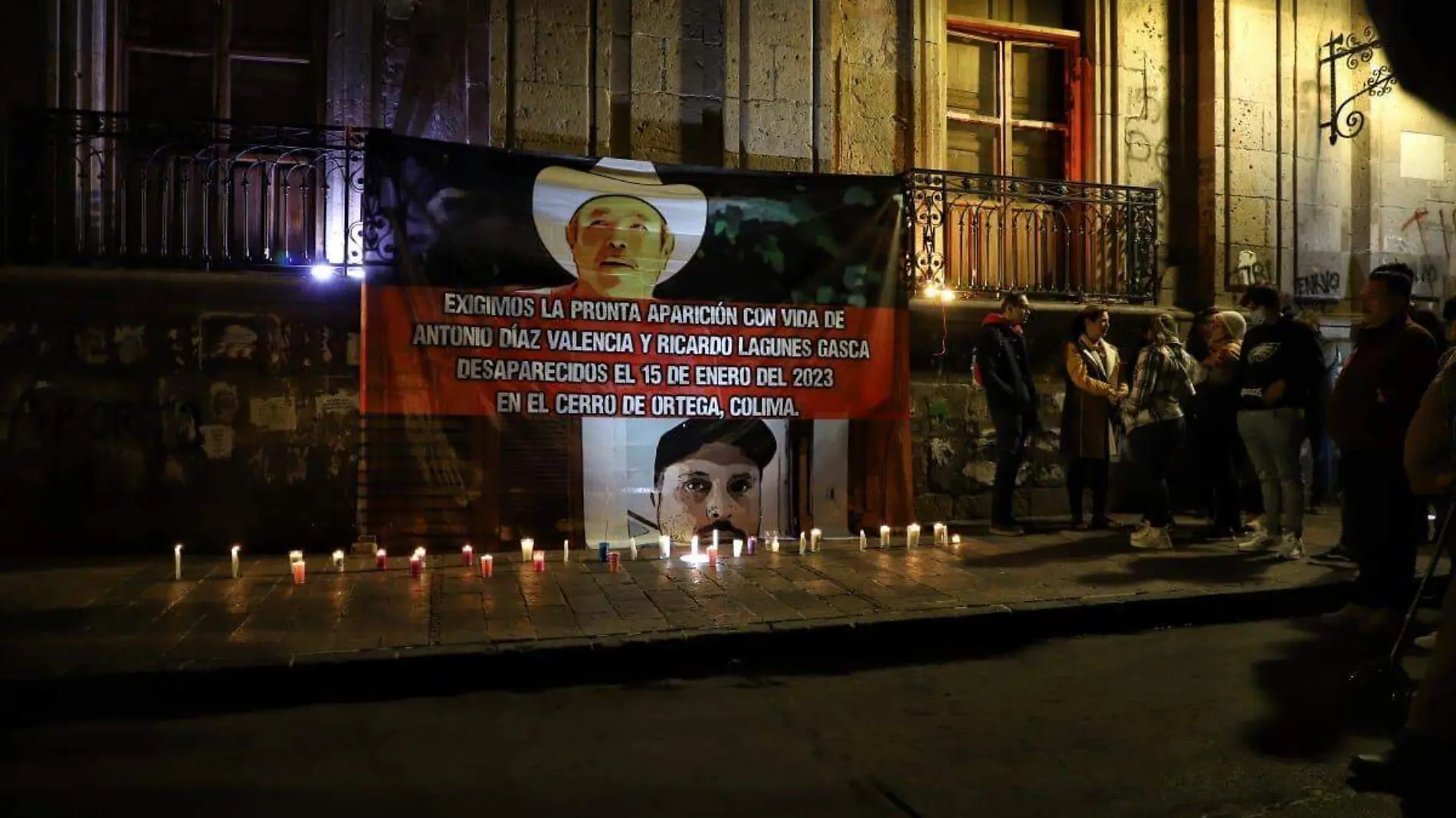 MANIFESTACION POR LA APARICION DE COMUNEROS DE AQUILA_CHR